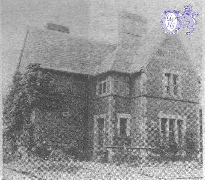 22-461 Old Lodge at Wigston Cemetery prior to demolition Wigston Magna 1964 