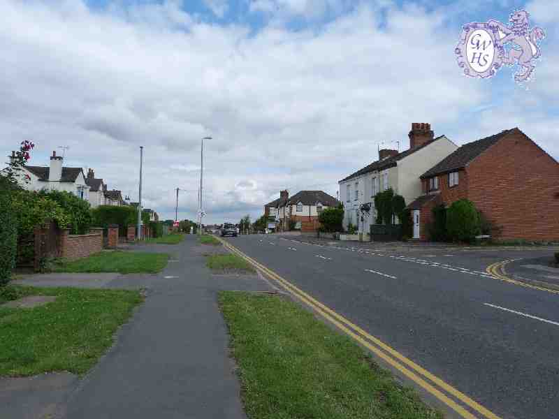 23-432 Welford Road Wigston Magna looking towards Leicester Aug 2013