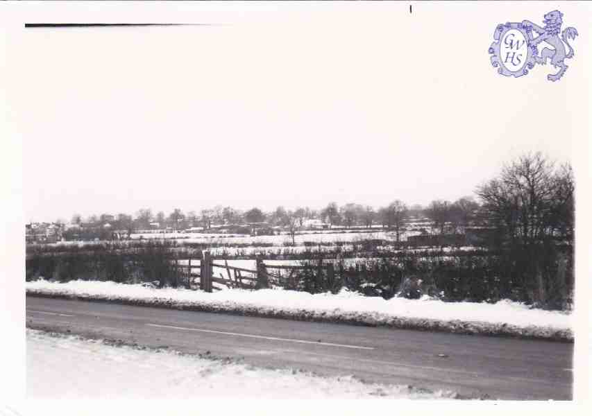 8-306 Welford Road Wigston Magna 1978 (looking across to White Gate Farm)