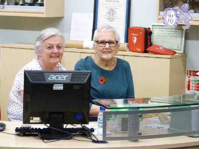 29-531 Wigston Remembers Abington Academy Oct 2015 - Ann Cousins & Sue Towell