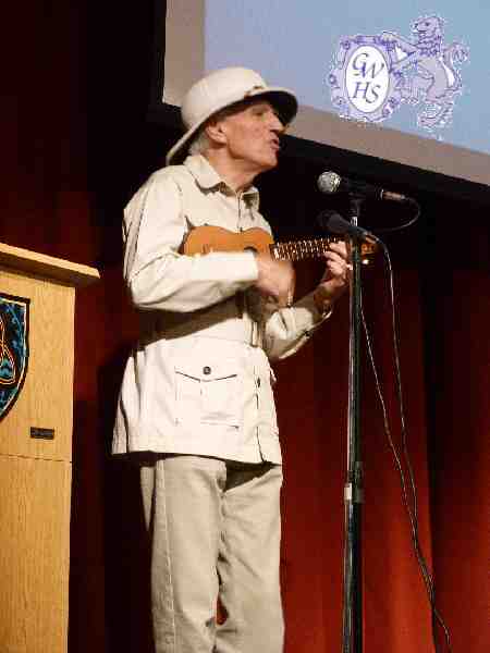 29-539 Wigston Remembers Abington Academy Oct 2015 Derrick Pearce Banjo Des