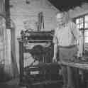 22-275 Peter Clowes Curator - Framework Knitters Museum Bushloe End Wigston Magna 22-275 Peter Clowes Curator - Framework Knitters Museum Bushloe End Wigston Magna